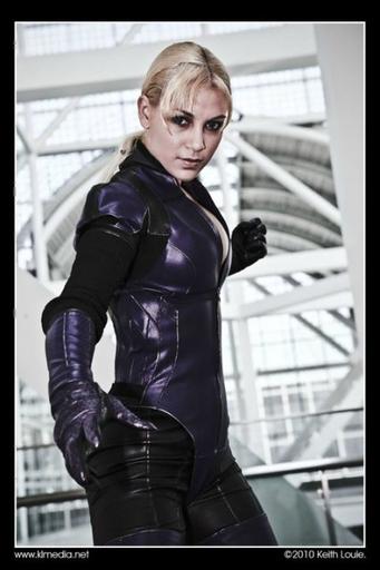 Resident Evil 5 - Косплей Джилл Валентайн (Jill Valentine) в боевом костюме
